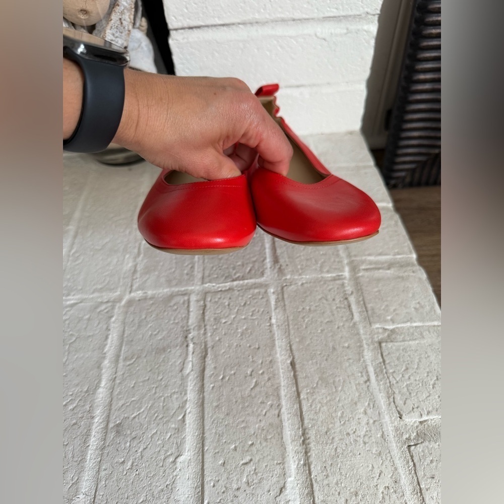 EVERLANE Pump Heel In Narrow Fit Coral Red Size 10.5 NWT - Picture 8 of 8